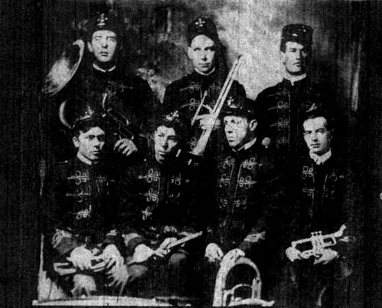 Wirth Robe and Band